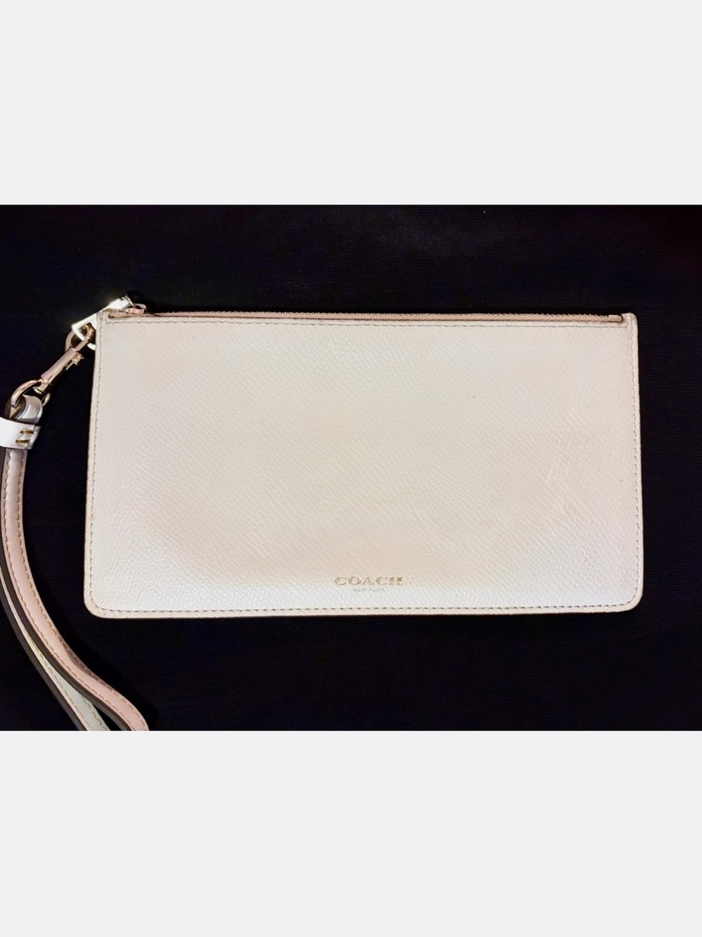 New Coach Leather Wristlet in Cream
